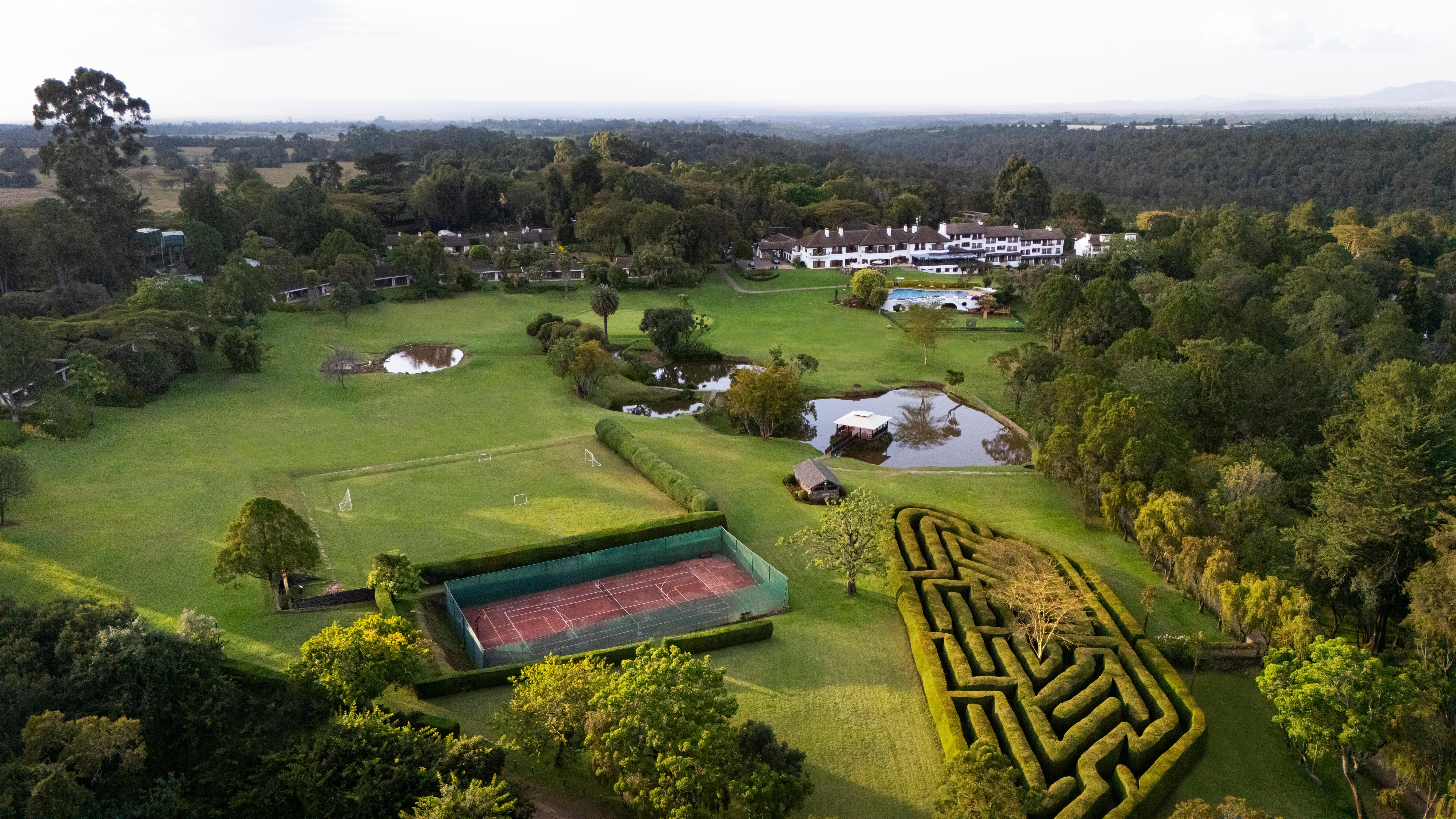 Fairmont Mount Kenya Safari Club photo 2