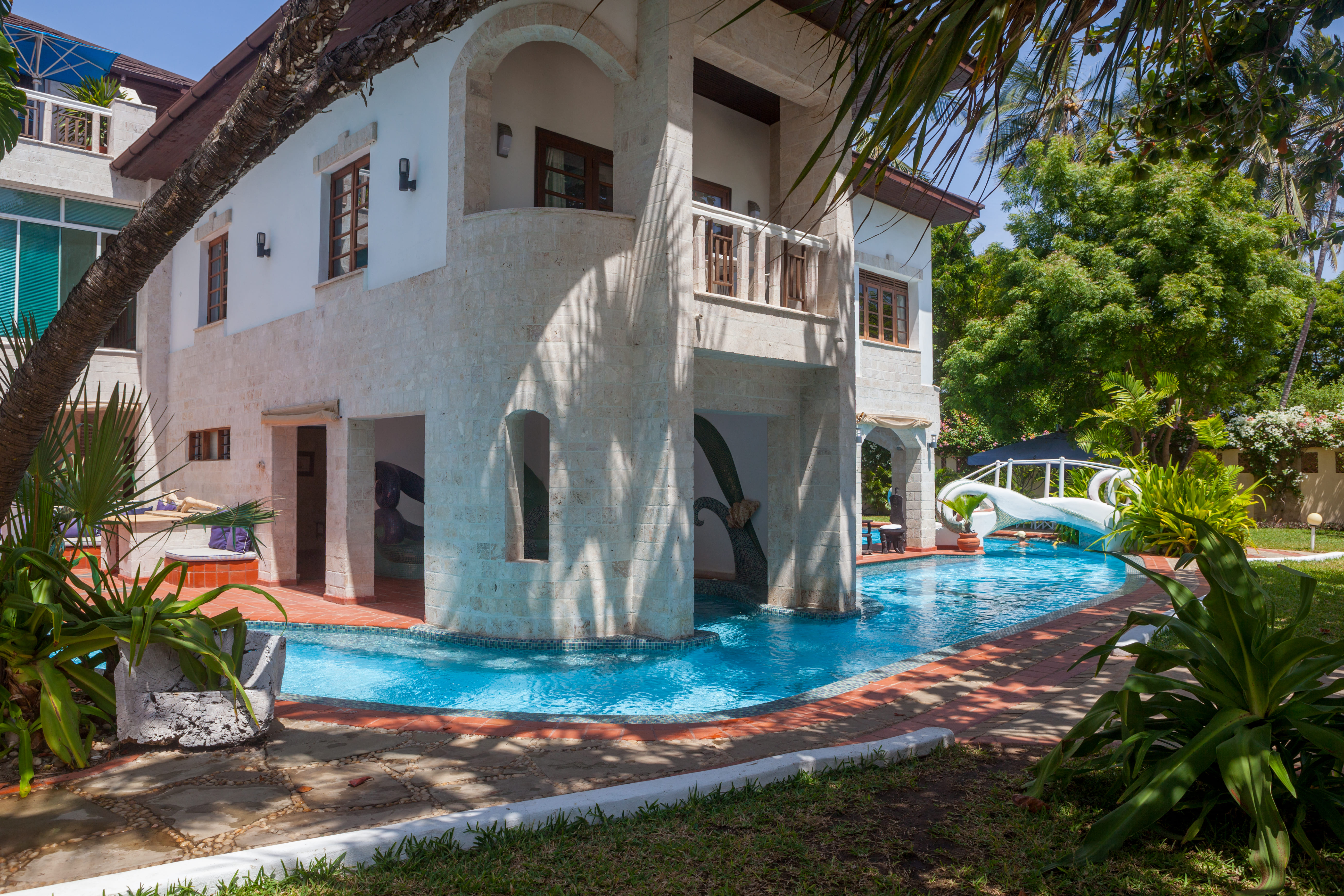 The Maji Beach Boutique Hotel photo 2