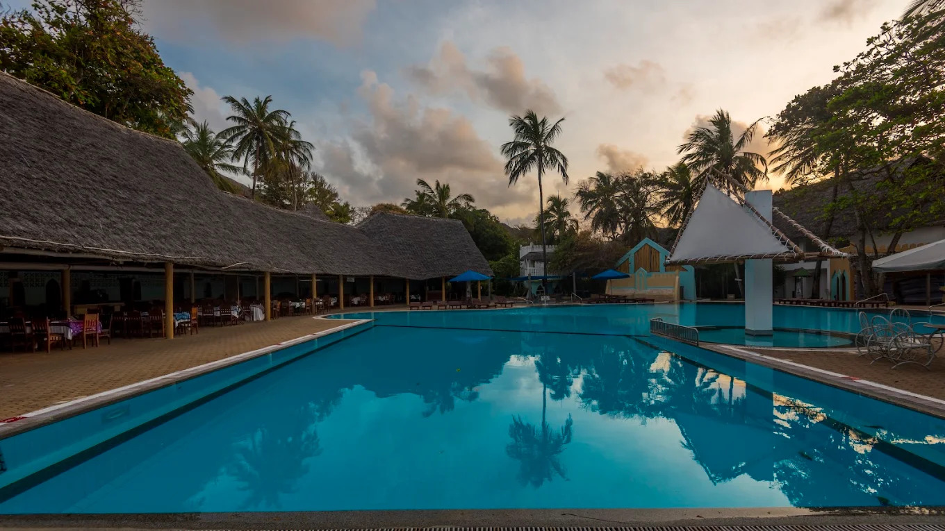 Click to view larger Turtle Bay Resort photo 4
